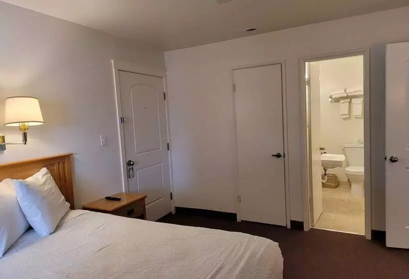 호텔 Bridge Street Inn