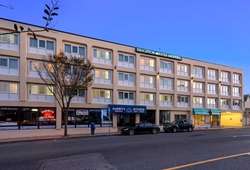 هتل Brighton Suites