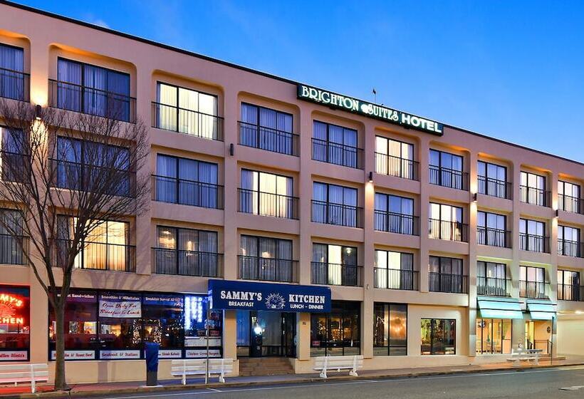 בית מלון כפרי Brighton Suites