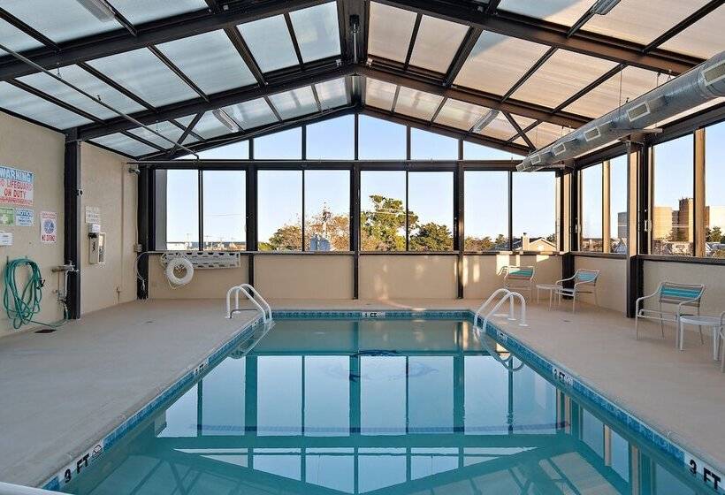 בית מלון כפרי Brighton Suites