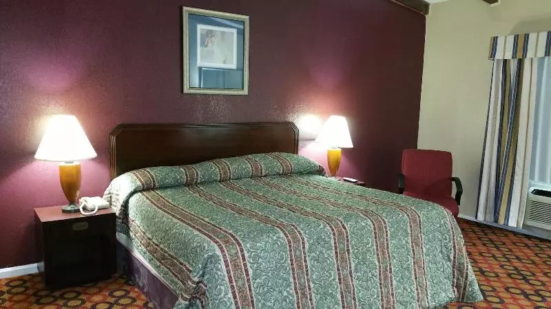 酒店 Executive Inn And Suites Waxahachie