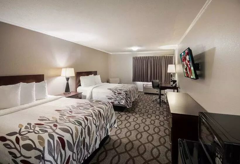 فندق Red Roof Inn & Suites Lexington   Hamburg