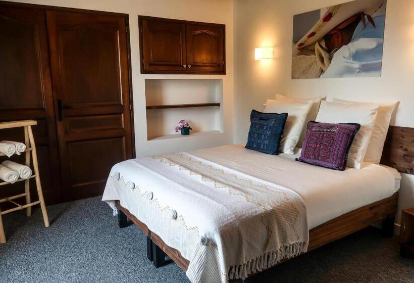 ベッドアンドブレックファースト Mas De Peyrelongue