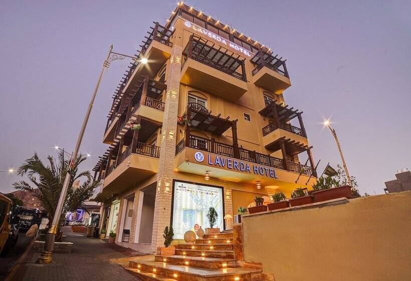 هتل Laverda