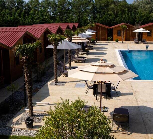 پانسیون Sunny Garden