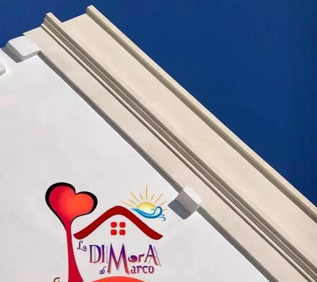 ベッドアンドブレックファースト La Dimora Di Marco   Exclusive Art Rooms Salento