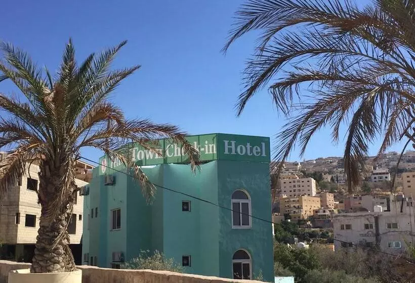 هتل Petra Town Check Inn