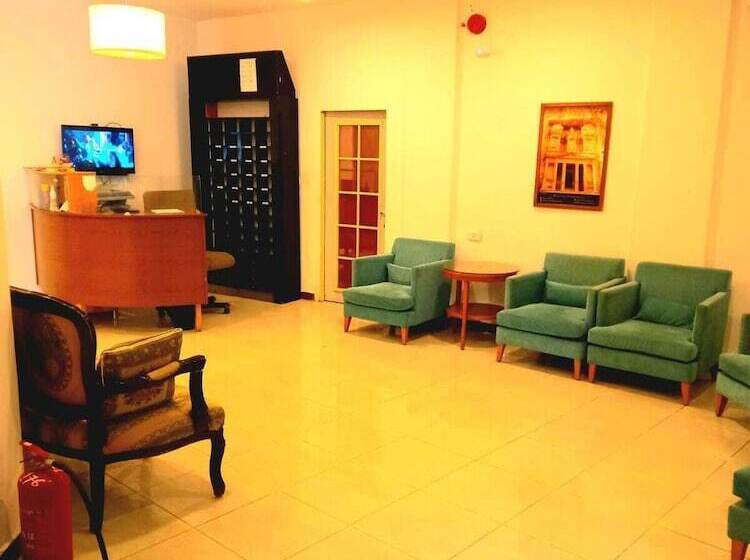 هتل Petra Town Check Inn