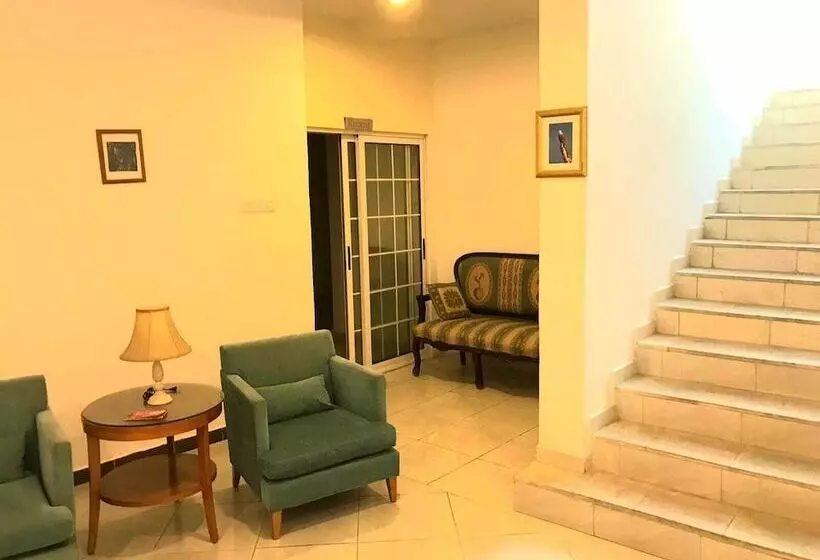 هتل Petra Town Check Inn