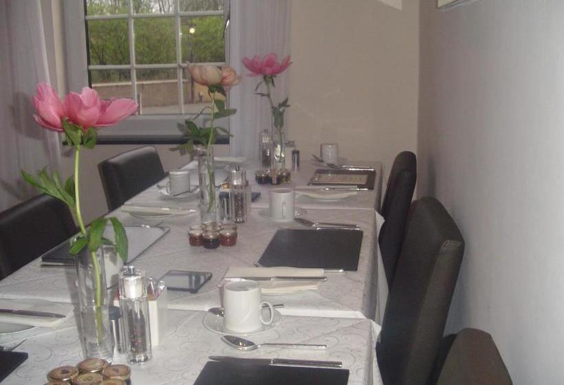 Pensione Aaron Glen Guest House