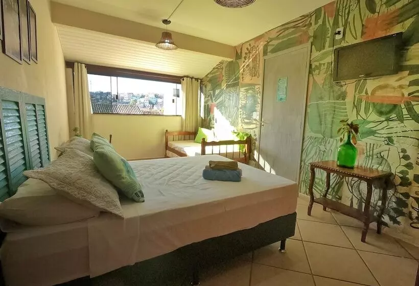 پانسیون Chamos Hostel Cultural
