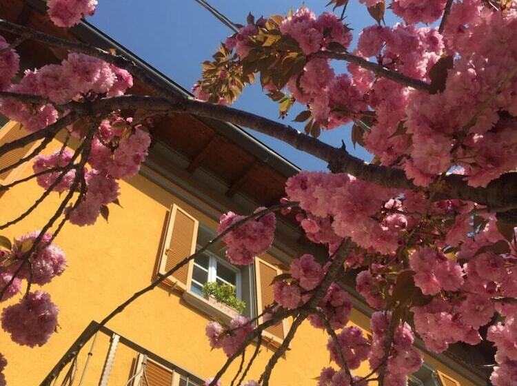 ペンション Liberty Room And Breakfast