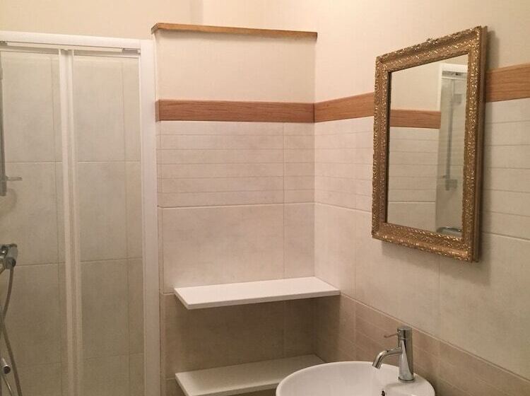 ペンション Liberty Room And Breakfast