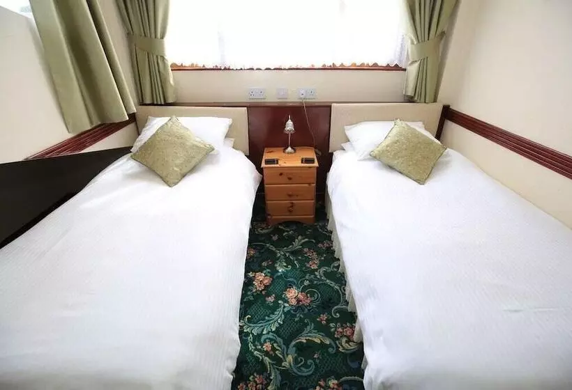 Retkeilymaja The Navigation Tavern