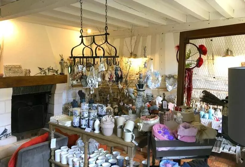 Aamiaismajoitus (B&B) L Atelier De Tess