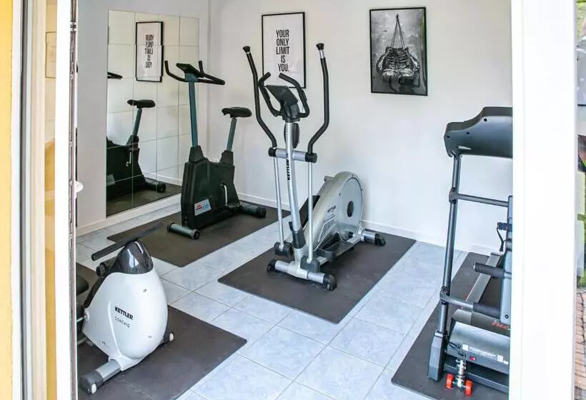 Hotelli Des Dauphins