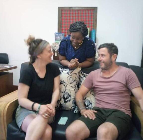 ホテル Kilimanjaro Mad Monkey S