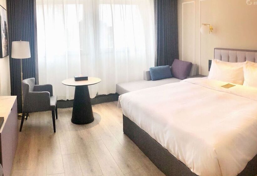 Отель Mercure Xian Qujiang