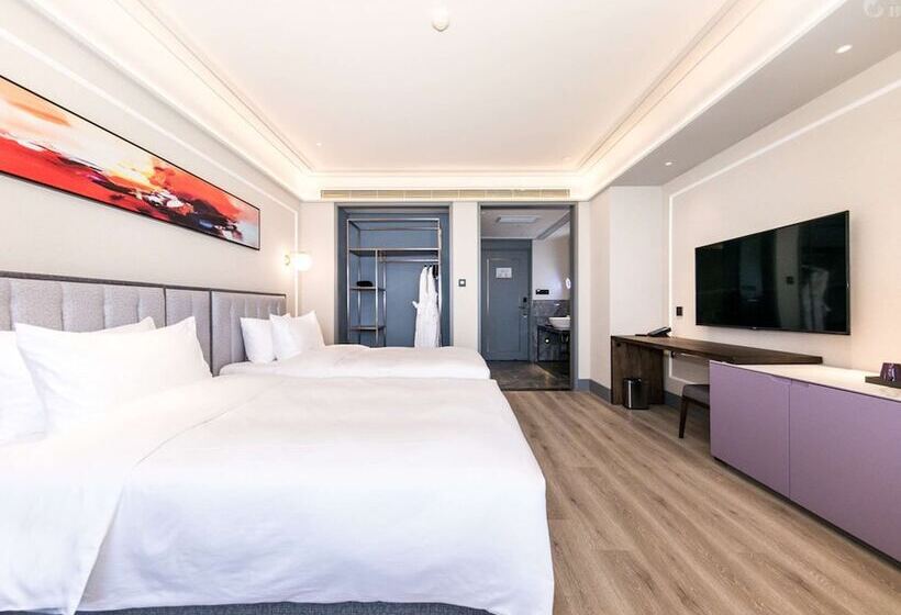 Отель Mercure Xian Qujiang