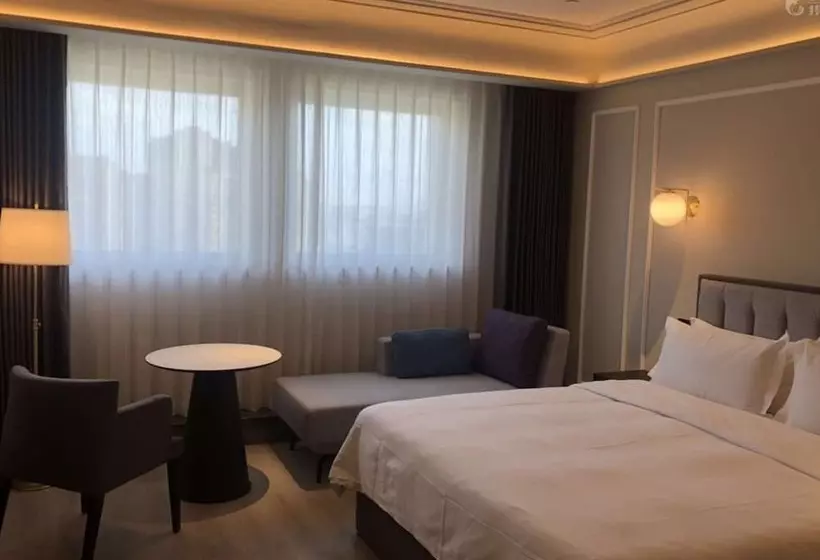 Hotelli Mercure Xian Qujiang