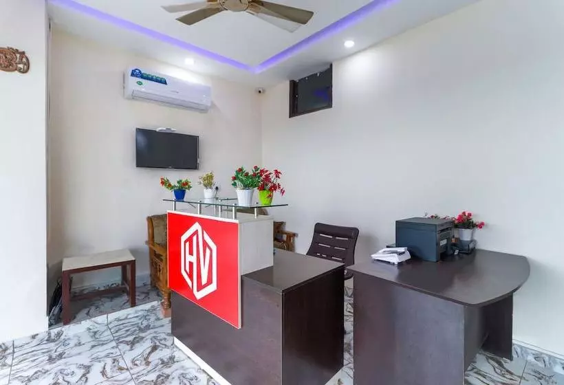 Hotelli Oyo 45972 Vasdeva