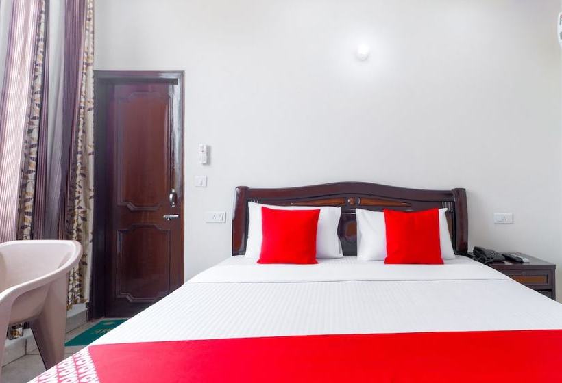 Hotel Oyo 45972  Vasdeva