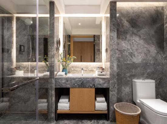 Hotel Ramada Encore By Wyndham Kunming West