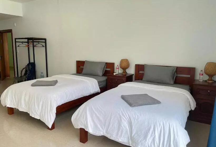 هتل Sorya Guesthouse & Dolphin Tours