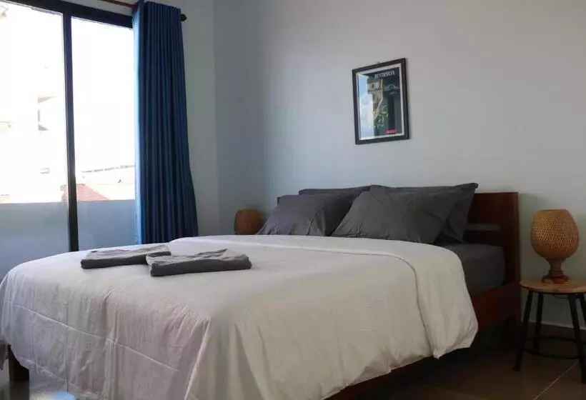 هتل Sorya Guesthouse & Dolphin Tours