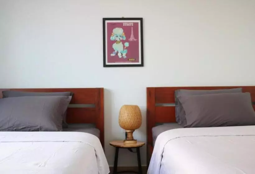 هتل Sorya Guesthouse & Dolphin Tours