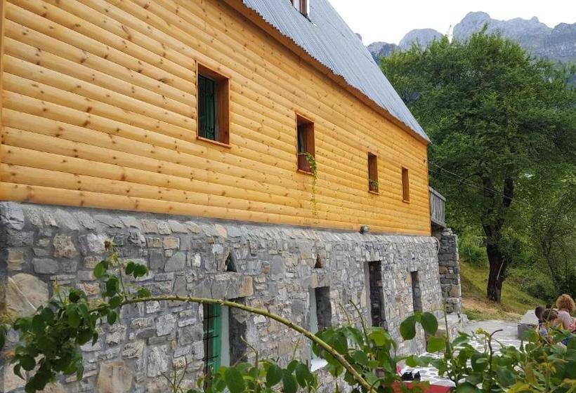 Pensão Guesthouse Bec Villi