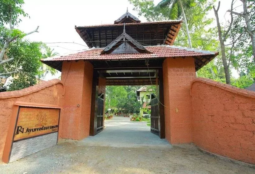 Pnaresort