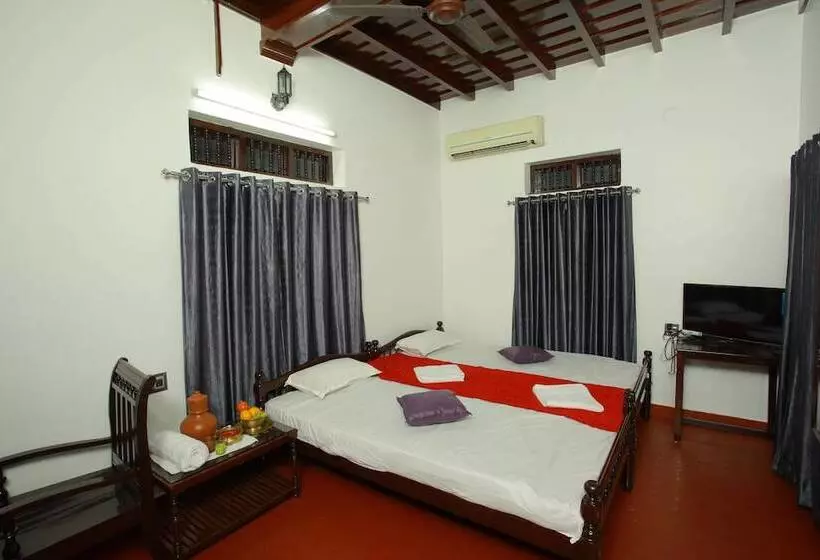 Pnaresort