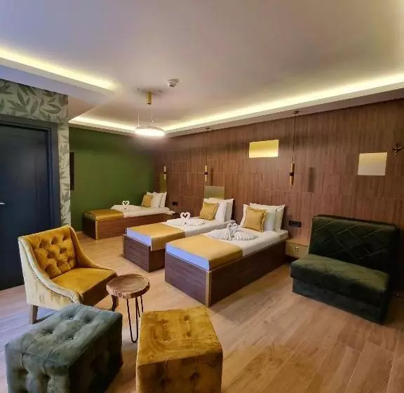 Dream House Hotel & Spa