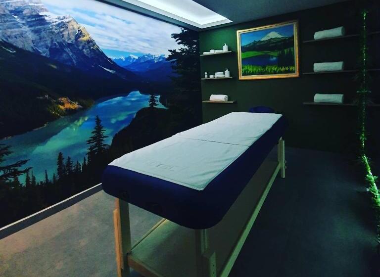 Dream House Hotel & Spa