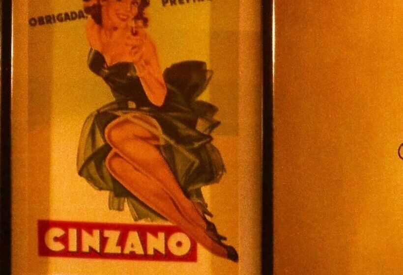 ホテル Cafe Felix & Old Oak Manor