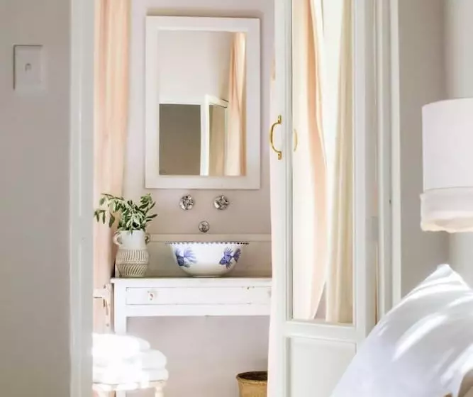 Hotelli Cafe Felix & Old Oak Manor