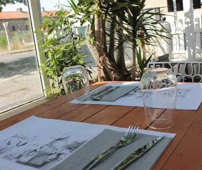 Hotel Les Saladelles