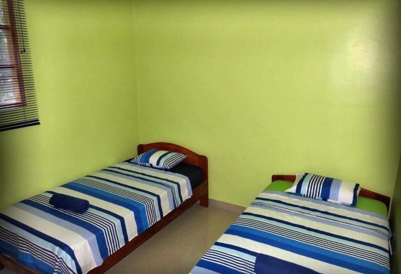 پانسیون Hospedaje Ecológico Purma Wasi