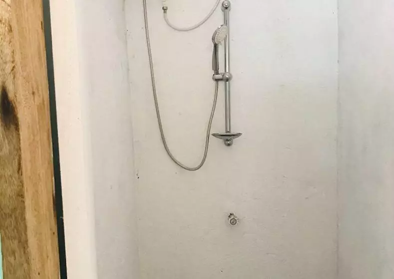 پانسیون Noya Hostel  Adults Only