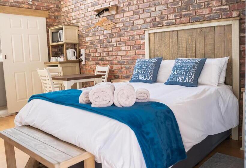 פנסיון Opstal Guestfarm