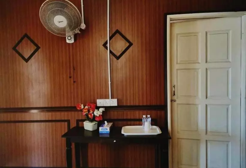 Villamas Perhentian Resort