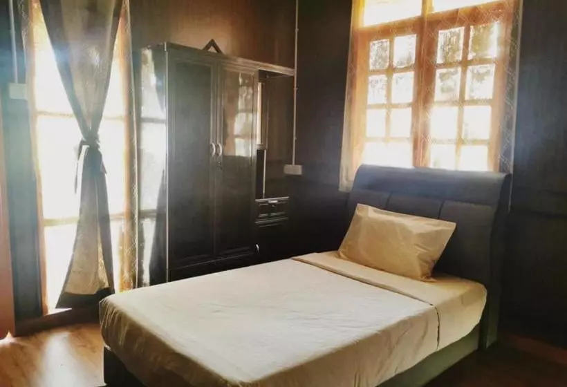 Villamas Perhentian Resort