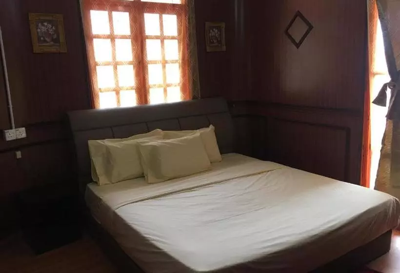 Villamas Perhentian Resort