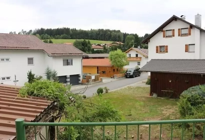 Apartment One Hostel   Bischofsmais