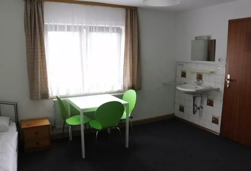 Apartment One Hostel   Bischofsmais