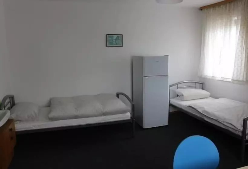 Apartment One Hostel   Bischofsmais