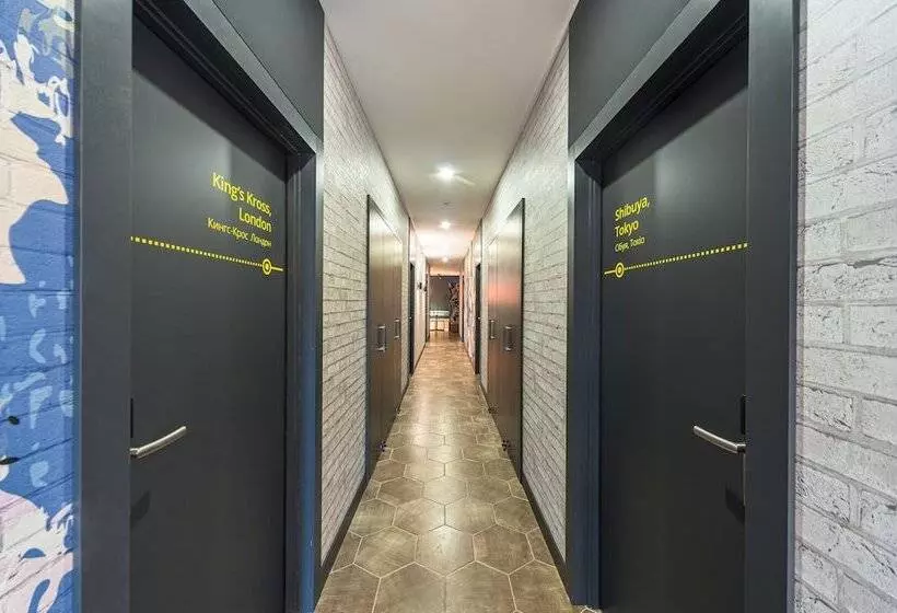 Metro Hostel