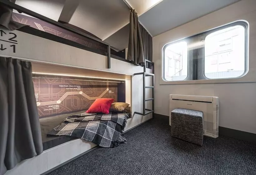 Metro Hostel