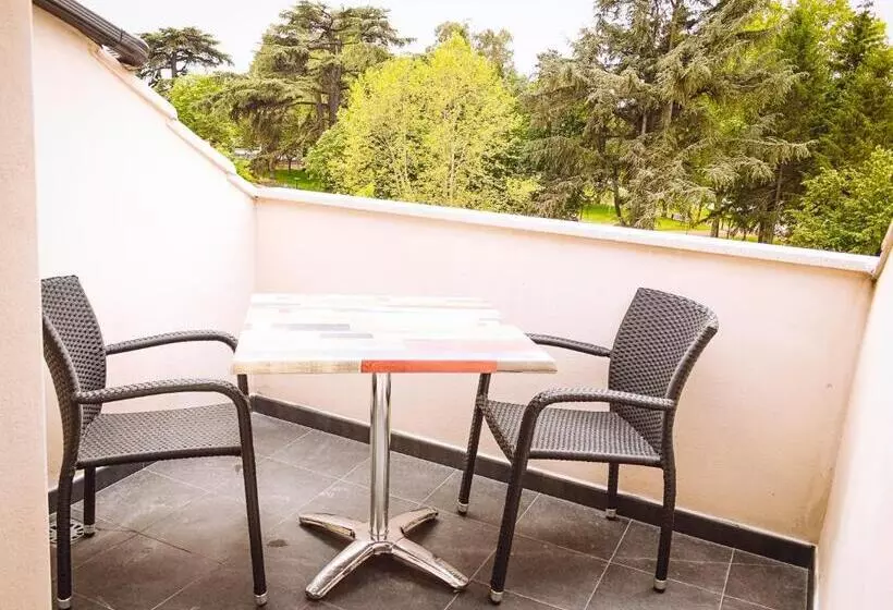 Majatalo Parque Florida